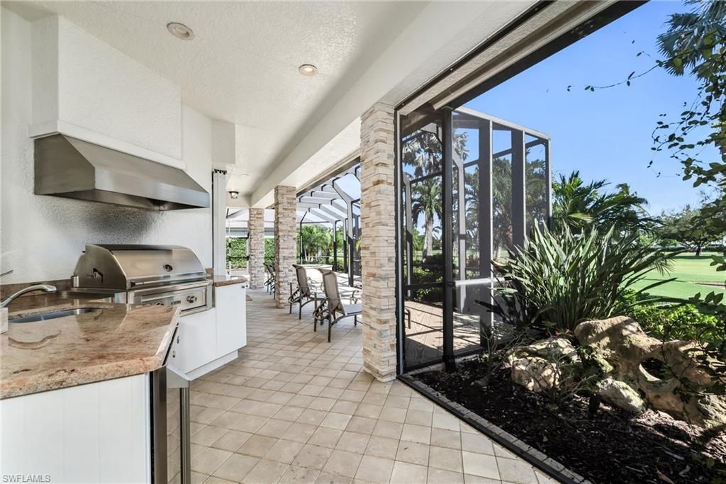 590 Putter Point Pl, Naples, FL 34103 Photo