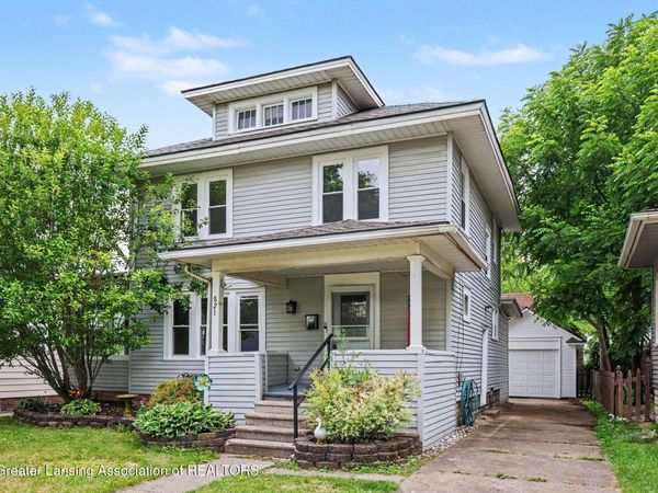 821 N Verlinden Avenue, Lansing, MI 48915