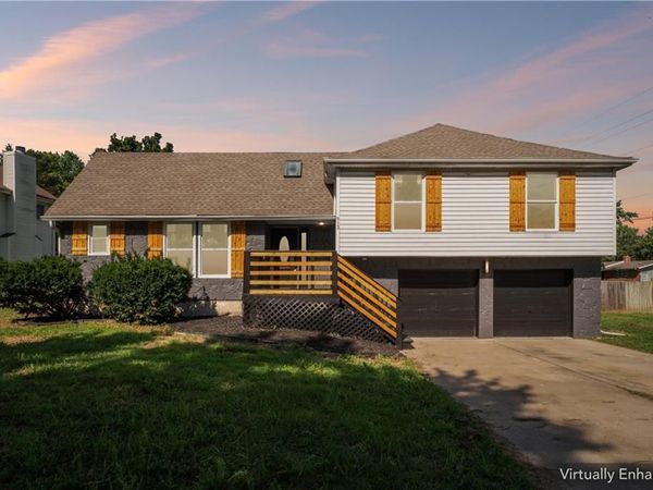 913 NW 37th Street, Blue Springs, MO 64015