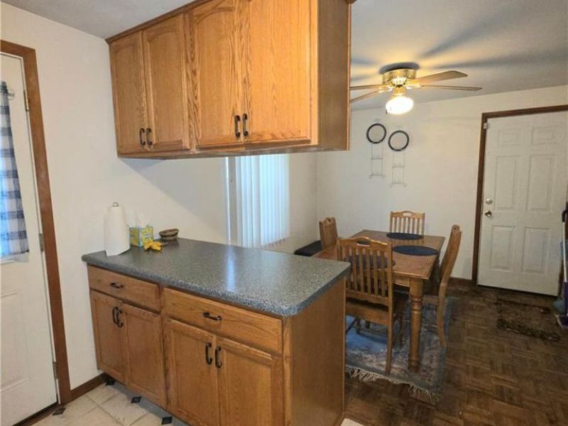 688 Hile Lane, Englewood, OH 45322 Photo 7