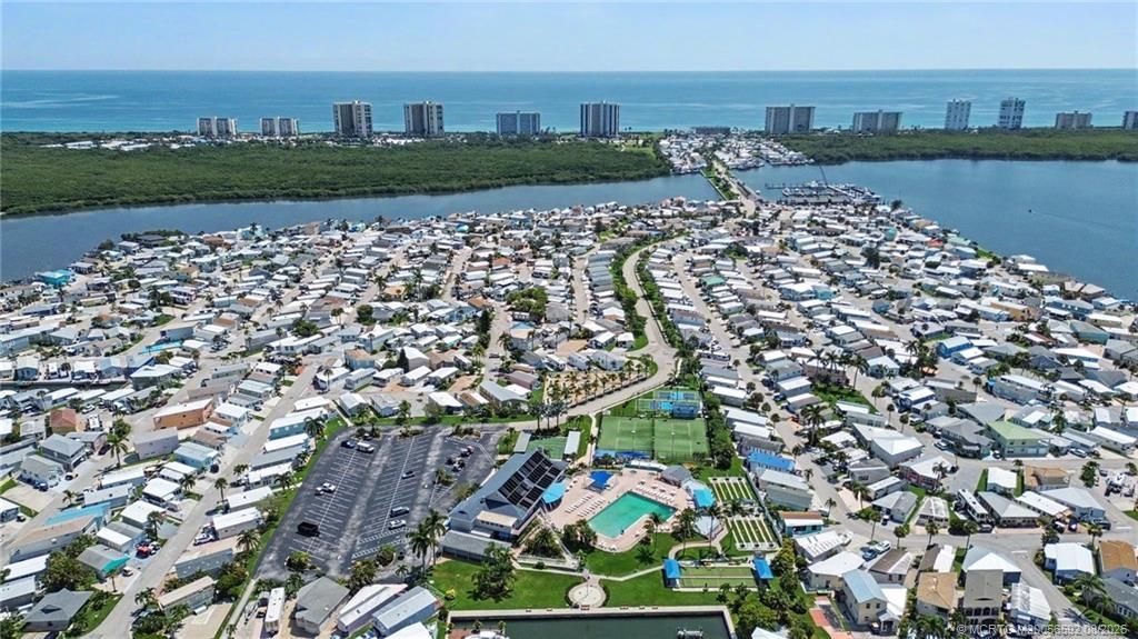 623 Nettles Boulevard, Jensen Beach, FL 34957 Photo