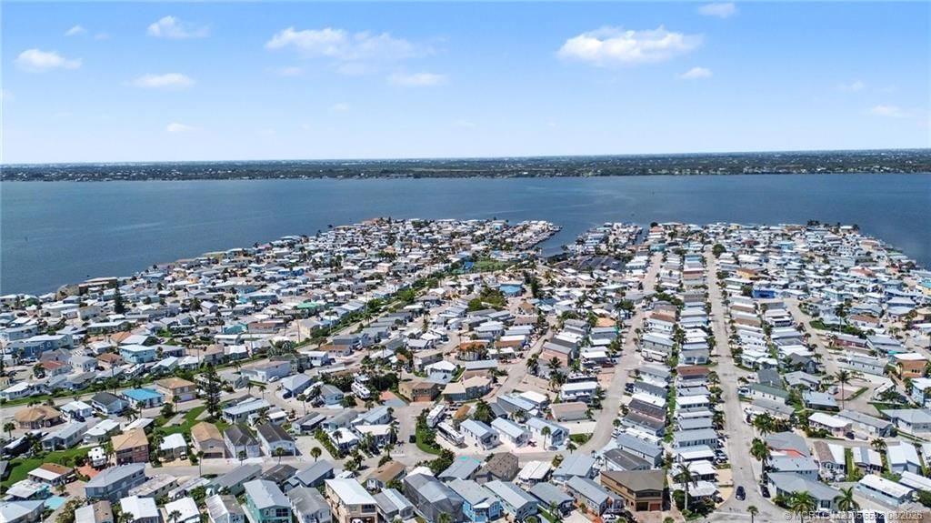 623 Nettles Boulevard, Jensen Beach, FL 34957 Photo