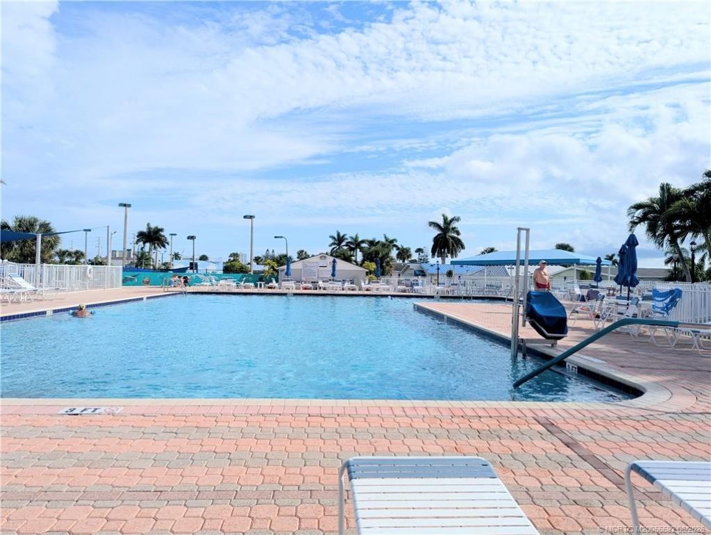 623 Nettles Boulevard, Jensen Beach, FL 34957 Photo