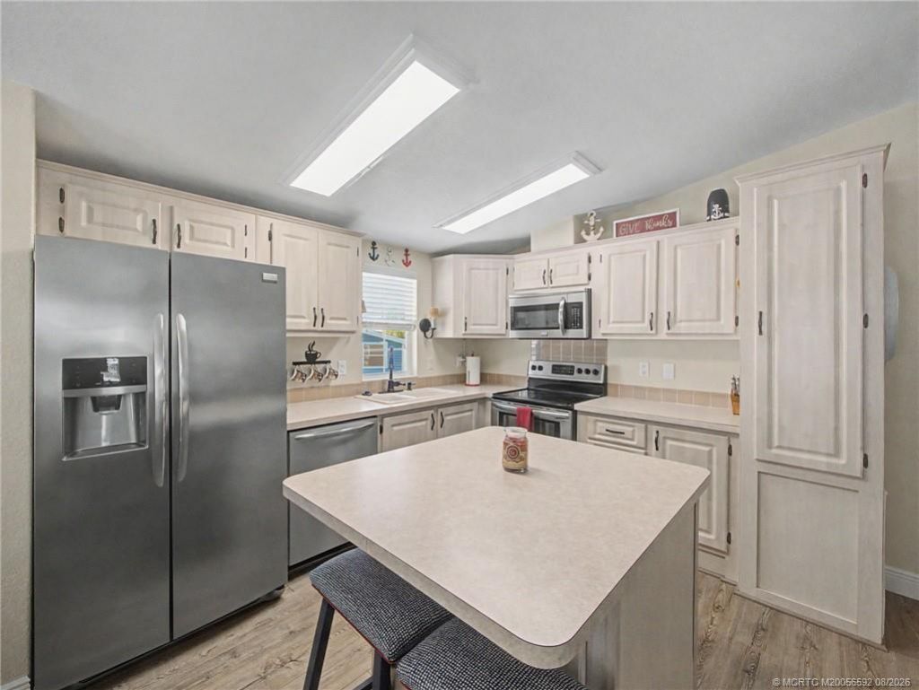 623 Nettles Boulevard, Jensen Beach, FL 34957 Photo