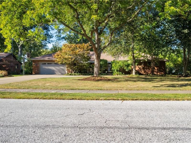 37523 Arlington Drive, Willoughby, OH 44094 Photo 1