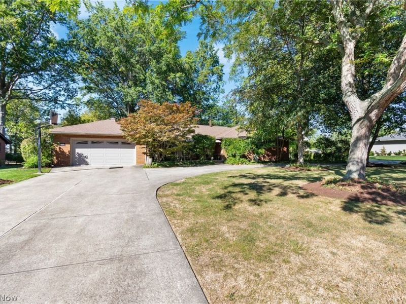 37523 Arlington Drive, Willoughby, OH 44094 Photo 4