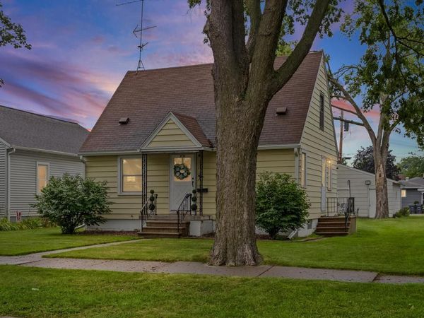 2510 Wood STREET, La Crosse, WI 54603
