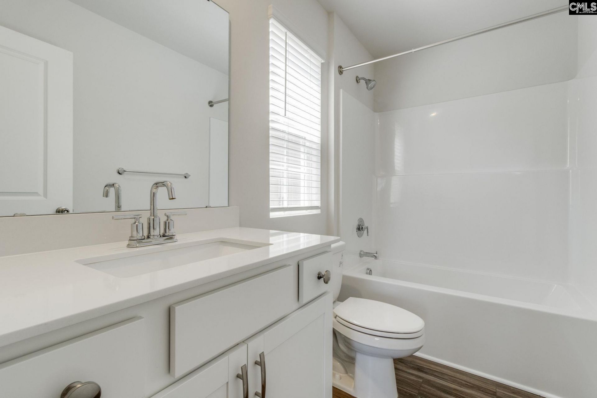 52 Shepherd Street  Photo 15