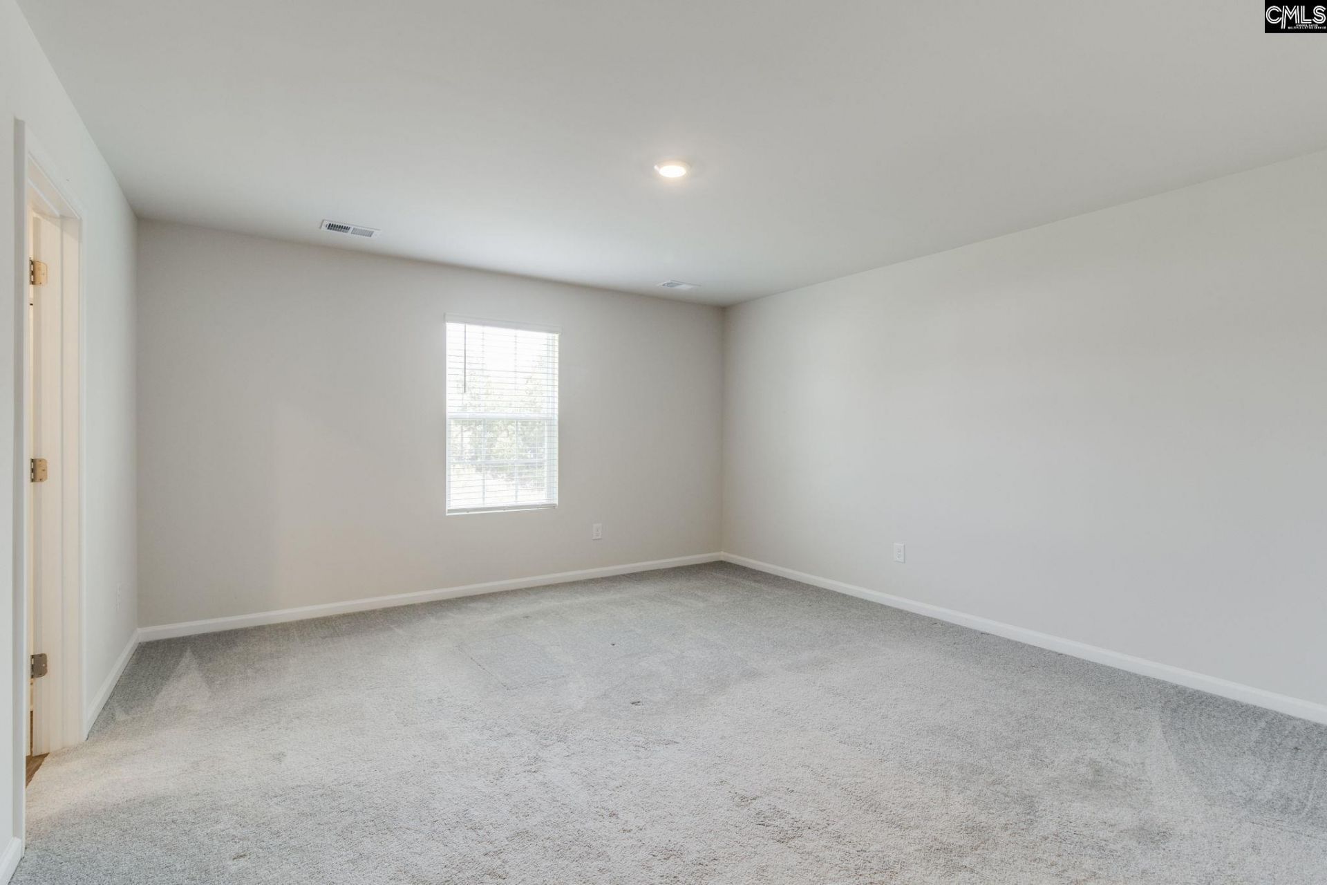 52 Shepherd Street  Photo 16