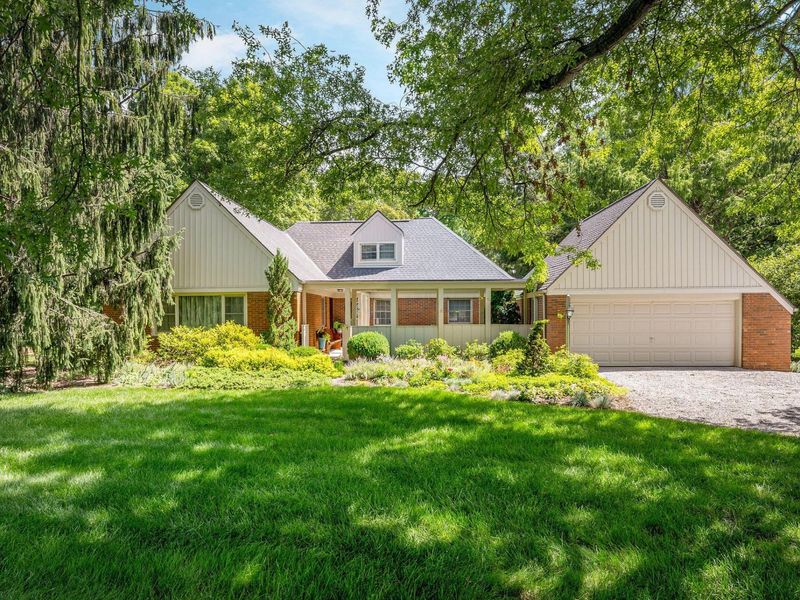 1350 Carriage Road , Powell, OH 43065 Photo 1