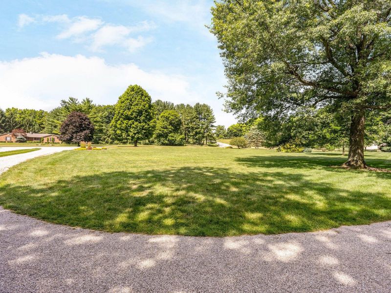 1350 Carriage Road , Powell, OH 43065 Photo 58