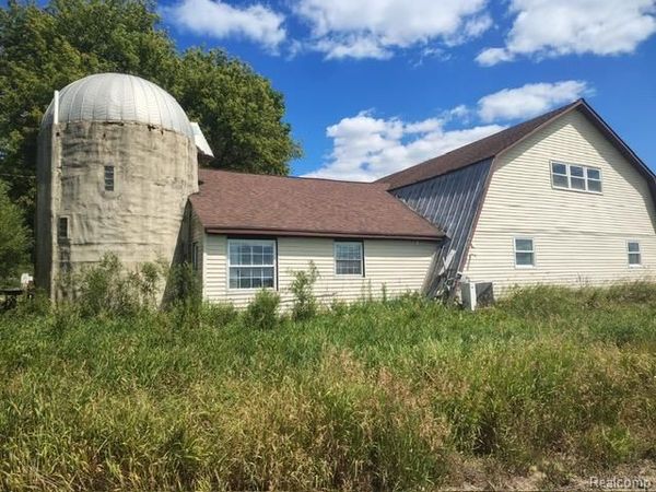 9436 E Bennington Road , Vernon Village, Mi 48429