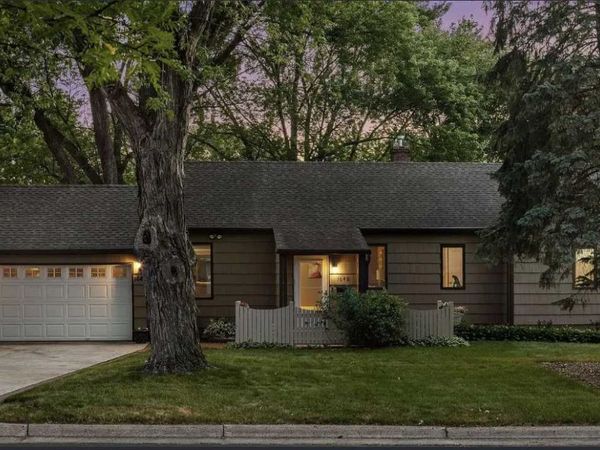 1642 Edgewood Avenue S, Saint Louis Park, MN 55426