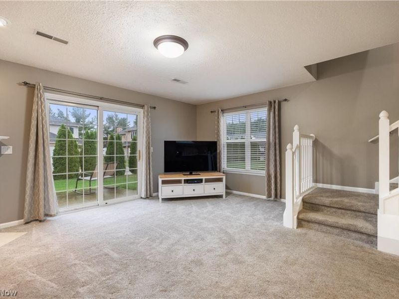 132 Sand Court, Unit 6, Fairlawn, OH 44333 Photo 13
