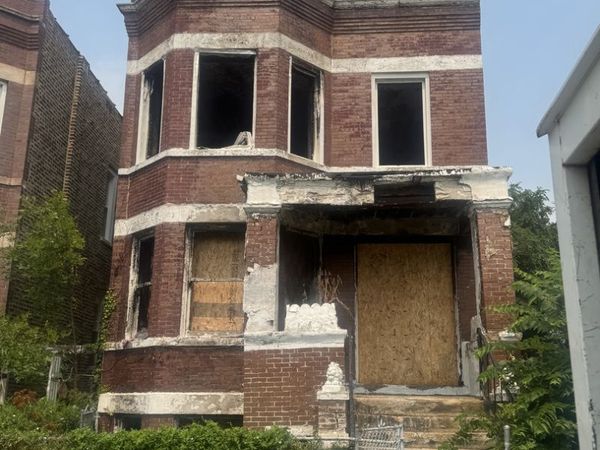 4014 W Van Buren Street , Chicago, IL 60624