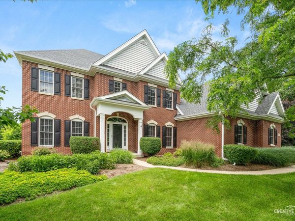 40W850 Stonecrest Drive , Elgin, IL 60124