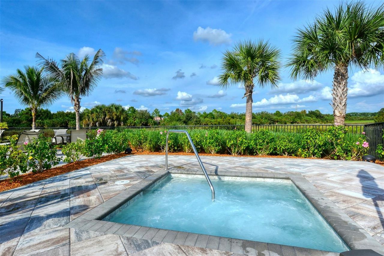 5721 Sweet Leaf Way, Sarasota, FL 34238 Photo