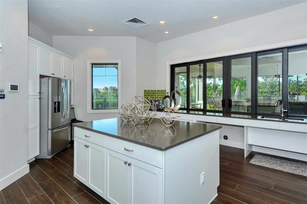 5721 Sweet Leaf Way, Sarasota, FL 34238 Photo