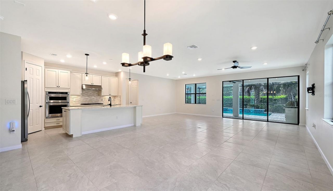 5721 Sweet Leaf Way, Sarasota, FL 34238 Photo