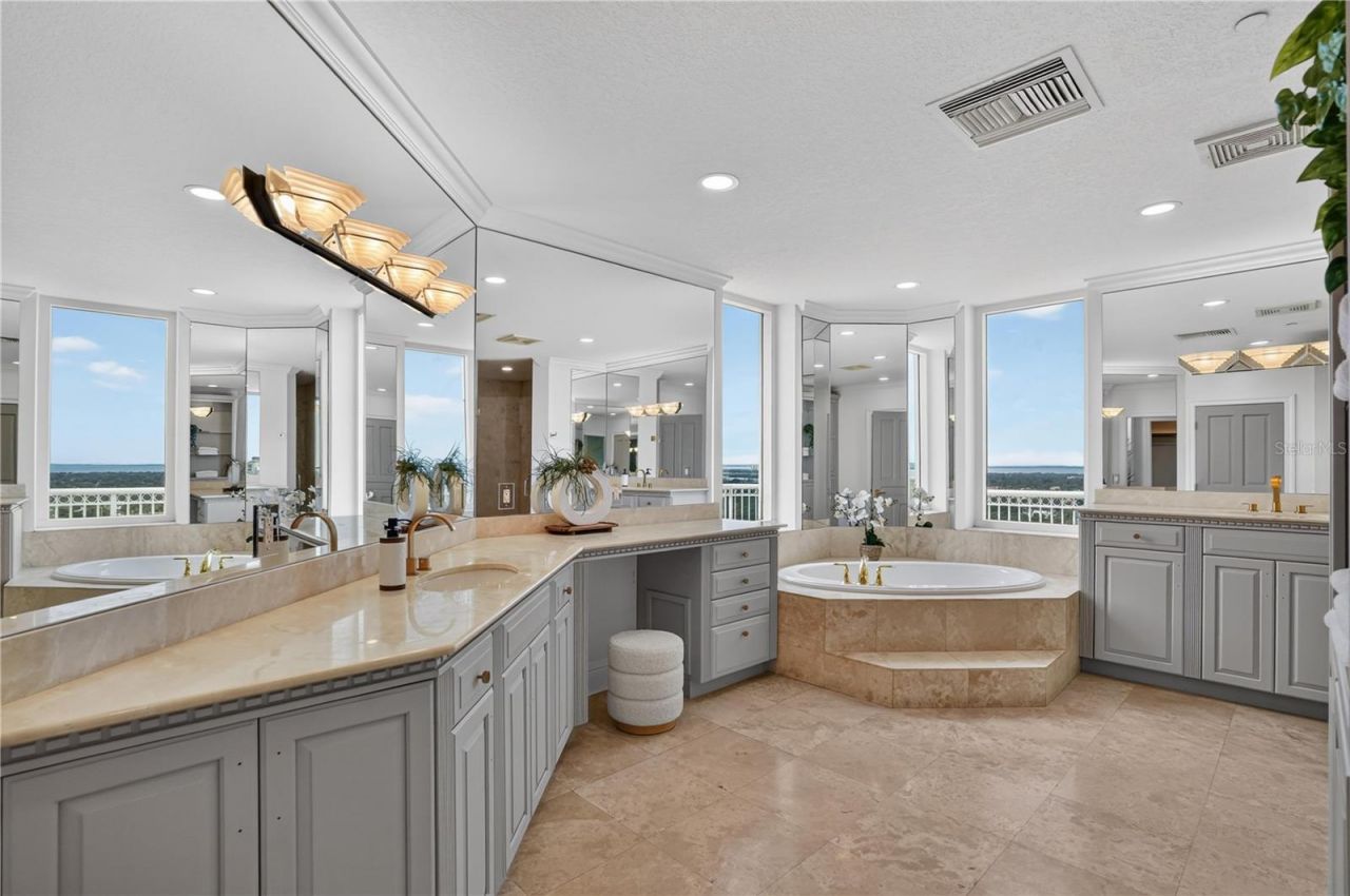 3507 Bayshore Boulevard, Unit 2101, Tampa, FL 33629 Photo