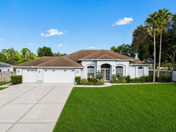 6228 MARINER BOULEVARD , SPRING HILL, FL 34609
