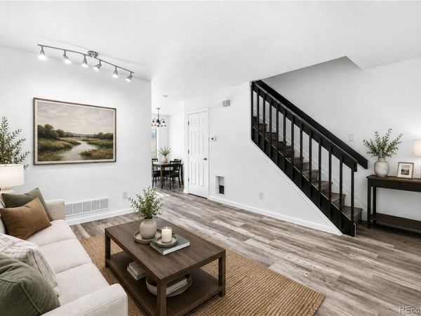 805 Summer Drive, Highlands Ranch, CO 80126