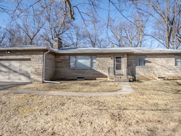 5502 Radnor Road , Indianapolis, IN 46226