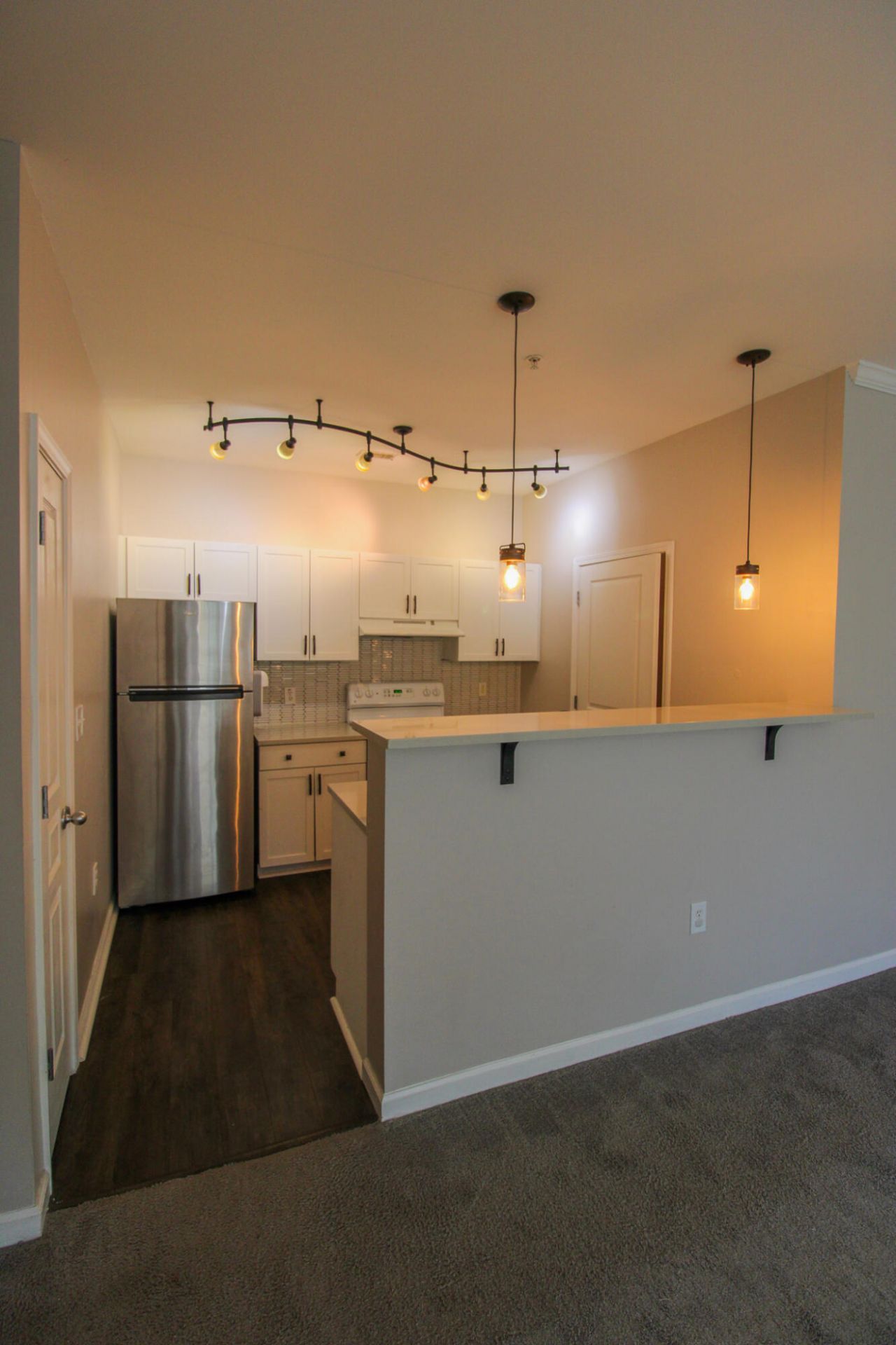 600 Bucksley Lane Photo 4
