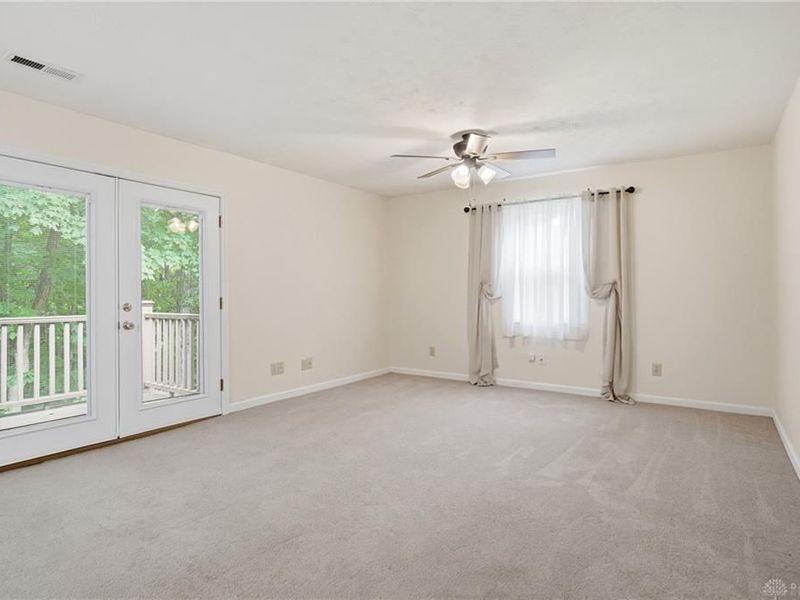 1334 Black Forest Drive, Unit B, West Carrollton, OH 45449 Photo 7