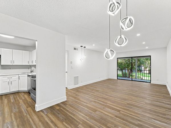 3101 Oakland Shores Drive, Unit H210, Oakland Park, FL 33309