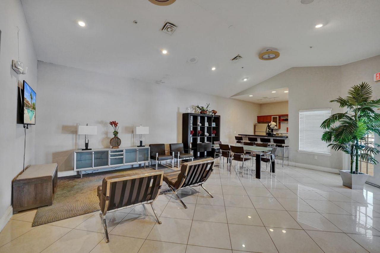 12650 Vista Isles Drive, Unit 918, Sunrise, FL 33325 Photo