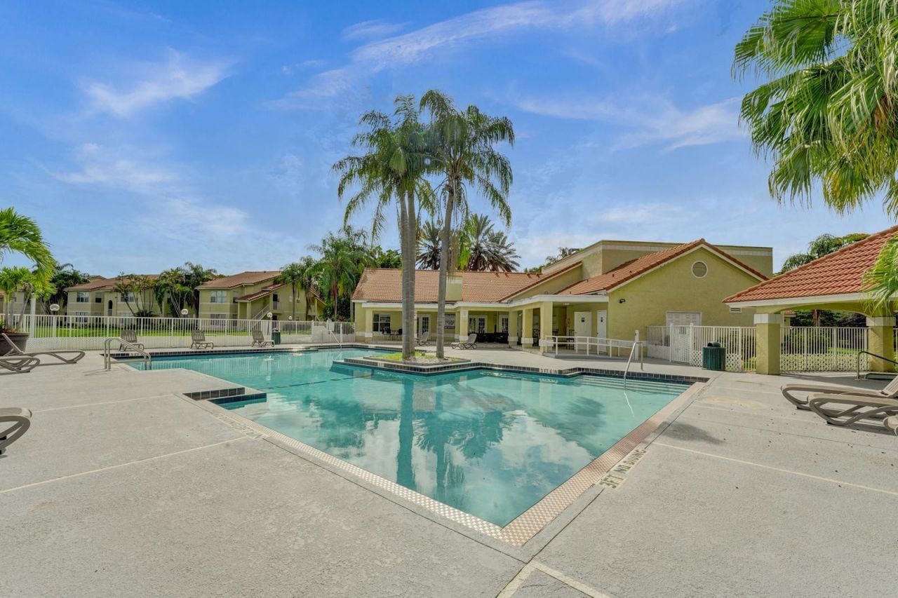 12650 Vista Isles Drive, Unit 918, Sunrise, FL 33325 Photo