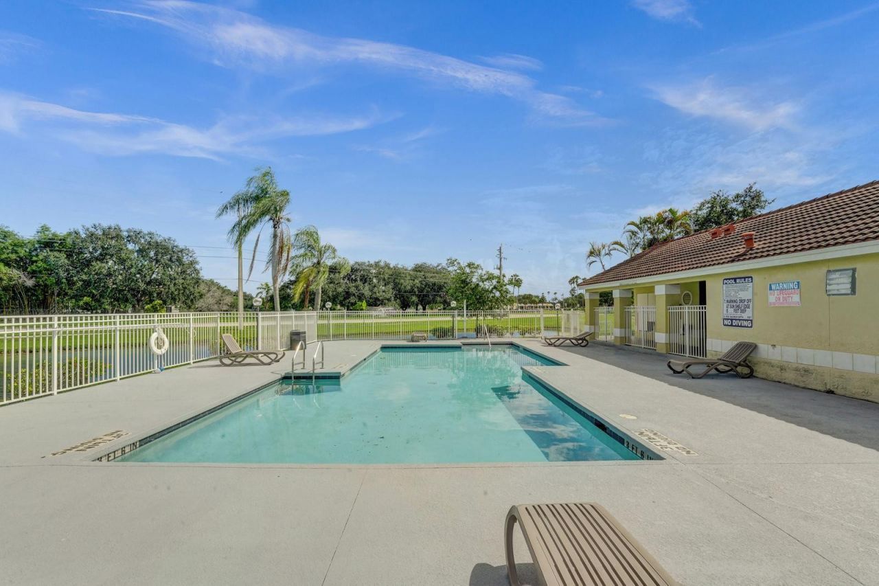 12650 Vista Isles Drive, Unit 918, Sunrise, FL 33325 Photo