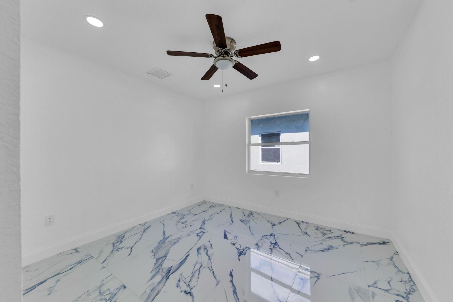 2937 NW 8th Court, Fort Lauderdale, FL 33311 Photo