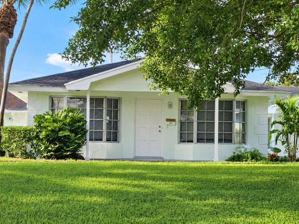 800 Ibis Way, Unit 4, North Palm Beach, FL 33408