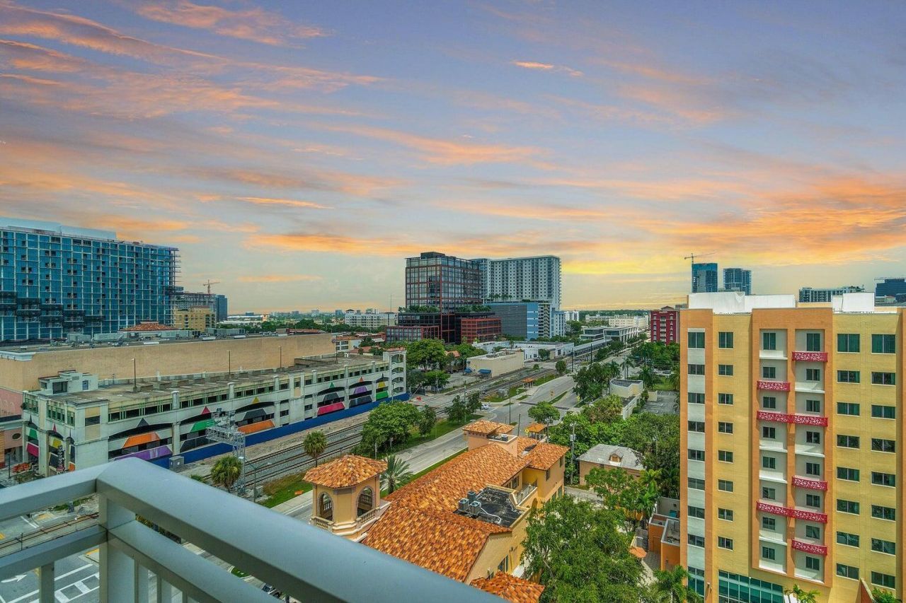 480 Hibiscus Street, Unit 1003, West Palm Beach, FL 33401 Photo