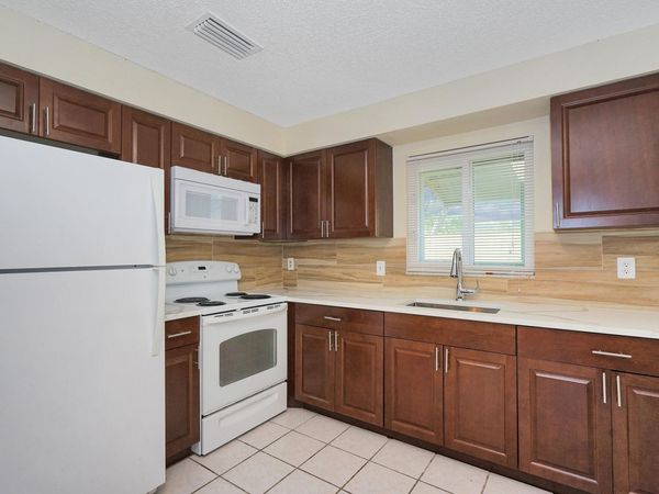 2716 SW 46TH Street, Unit #2, Dania Beach, FL 33312
