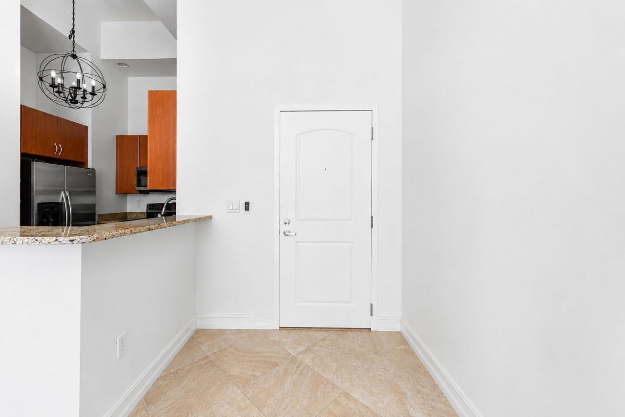 701 S Olive Avenue, Unit 302, West Palm Beach, FL 33401 Photo