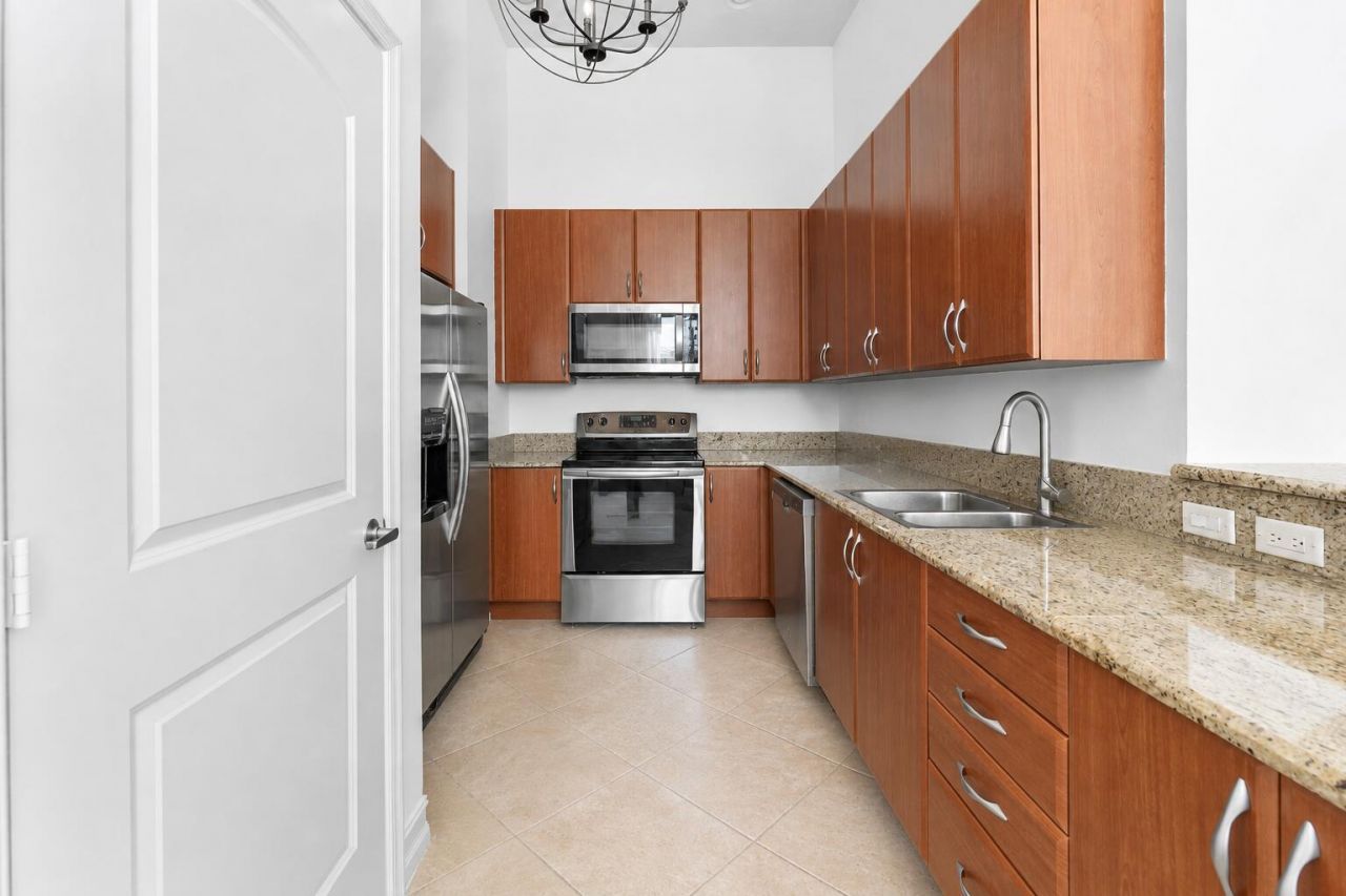 701 S Olive Avenue, Unit 302, West Palm Beach, FL 33401 Photo