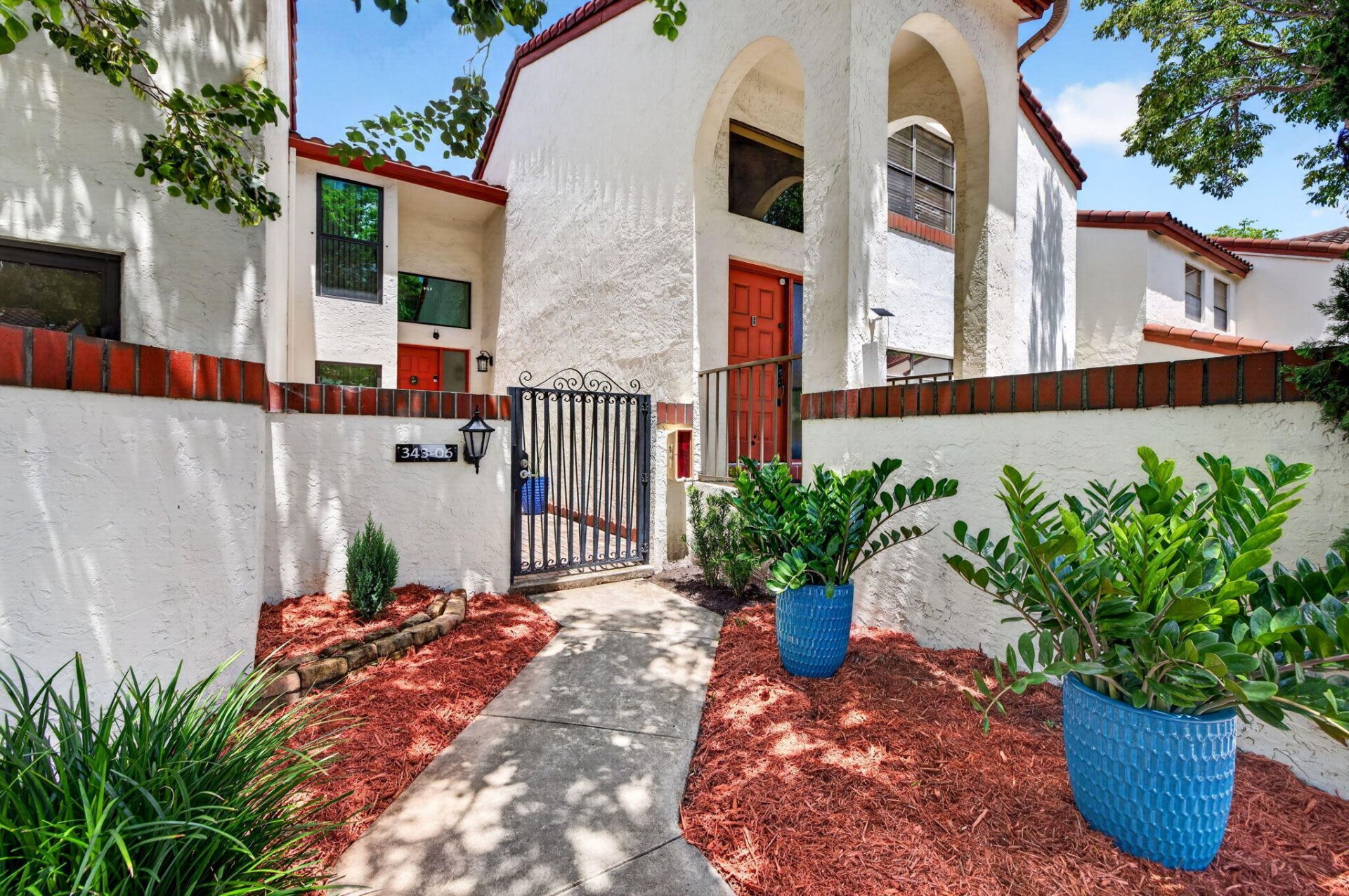343 Ives Dairy Road, Unit 343-06, Miami, FL 33179 Photo