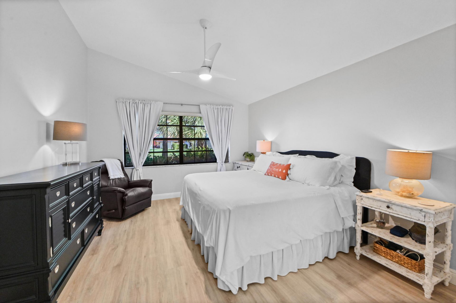 108 Executive Circle, Boynton Beach, FL 33436 Photo