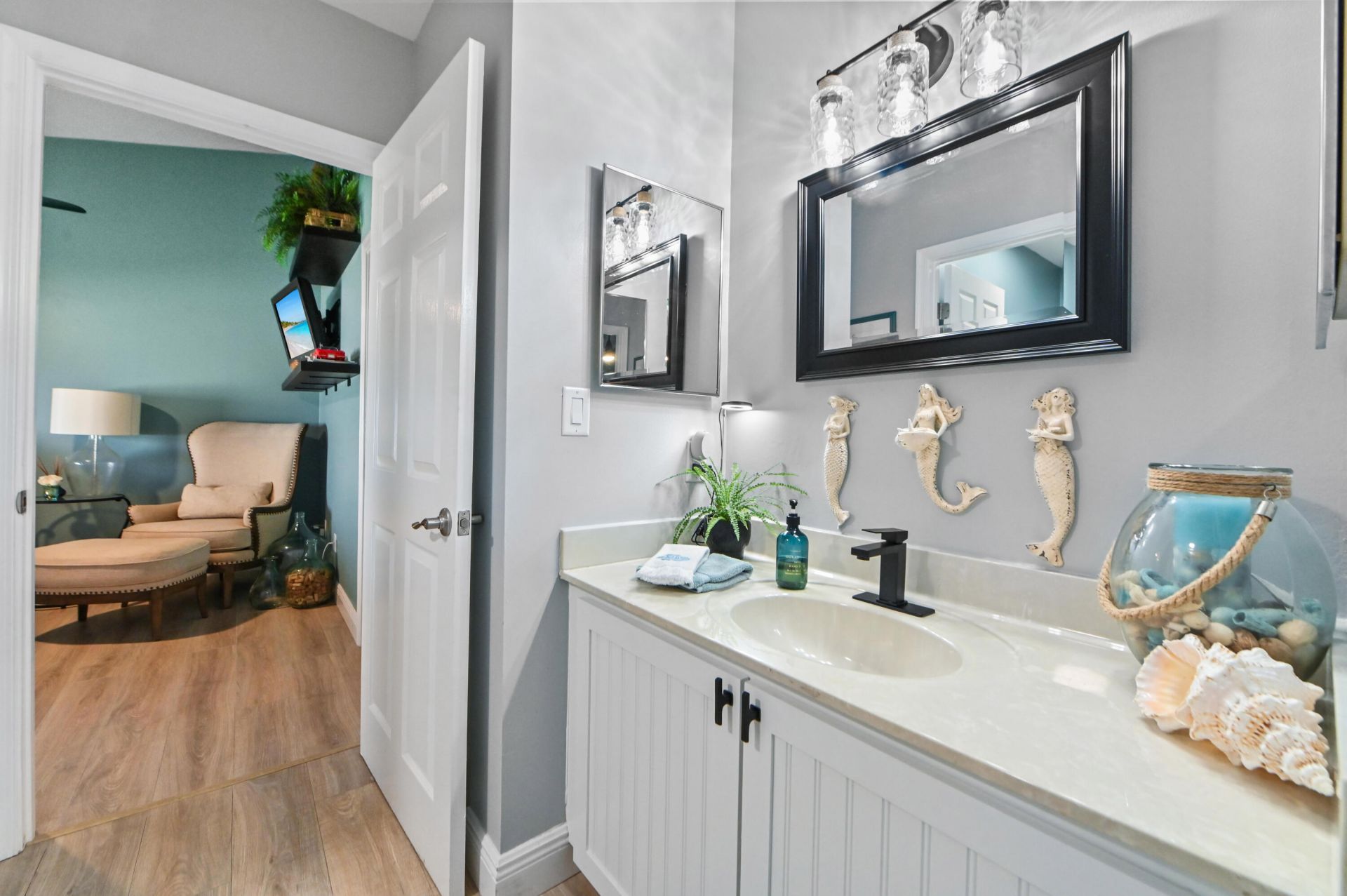 108 Executive Circle, Boynton Beach, FL 33436 Photo