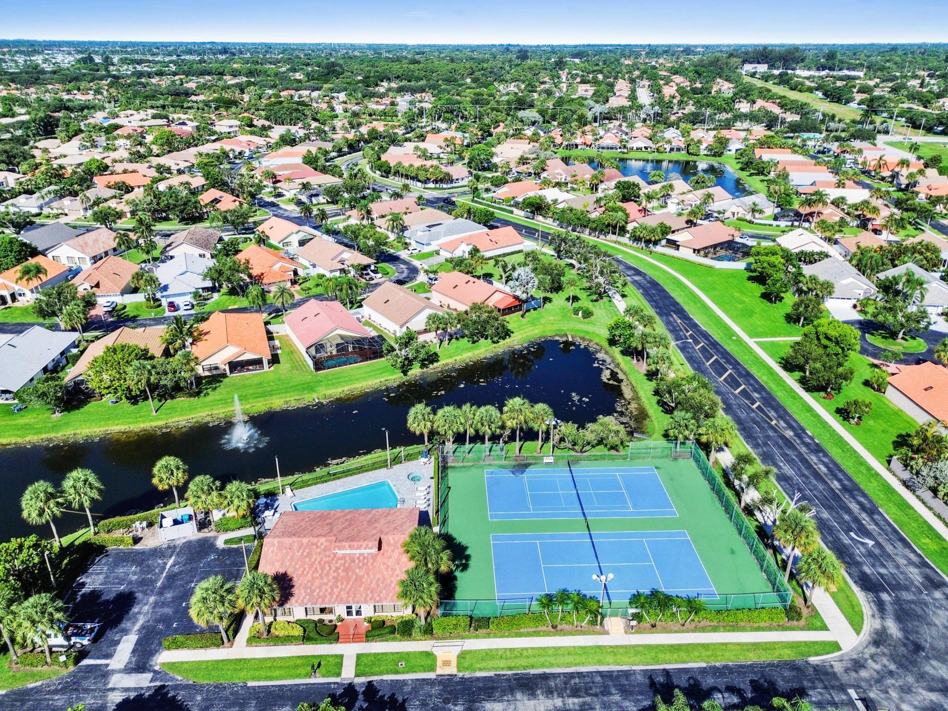 108 Executive Circle, Boynton Beach, FL 33436 Photo
