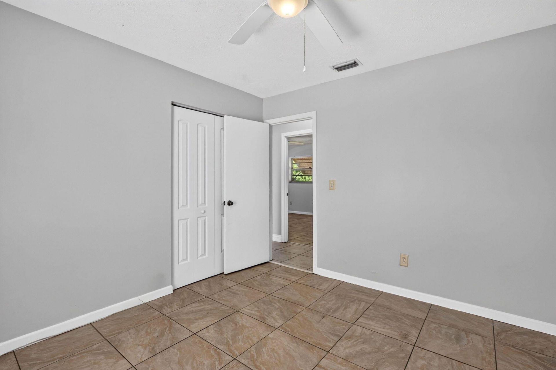 1650 SE Memorial Street, Port Saint Lucie, FL 34983 Photo