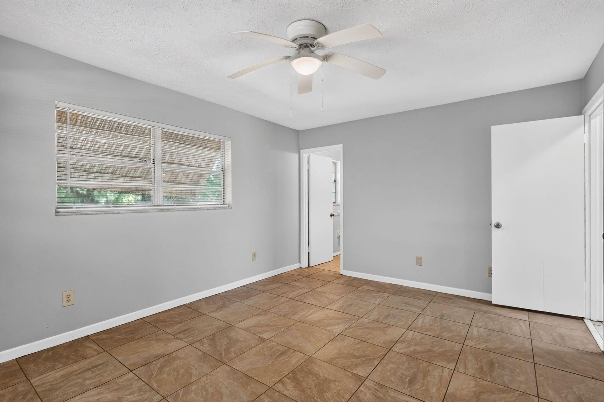 1650 SE Memorial Street, Port Saint Lucie, FL 34983 Photo