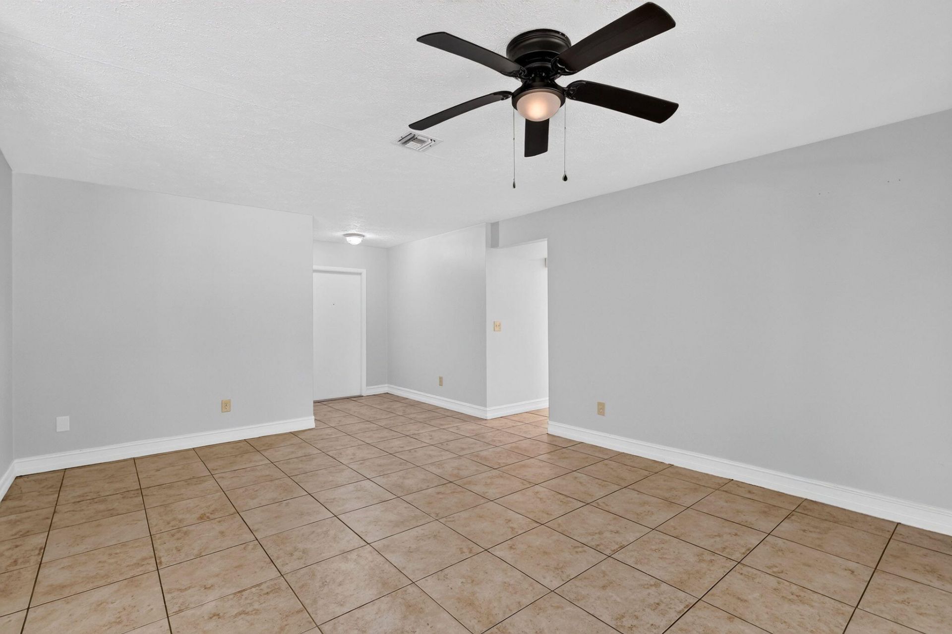 1650 SE Memorial Street, Port Saint Lucie, FL 34983 Photo