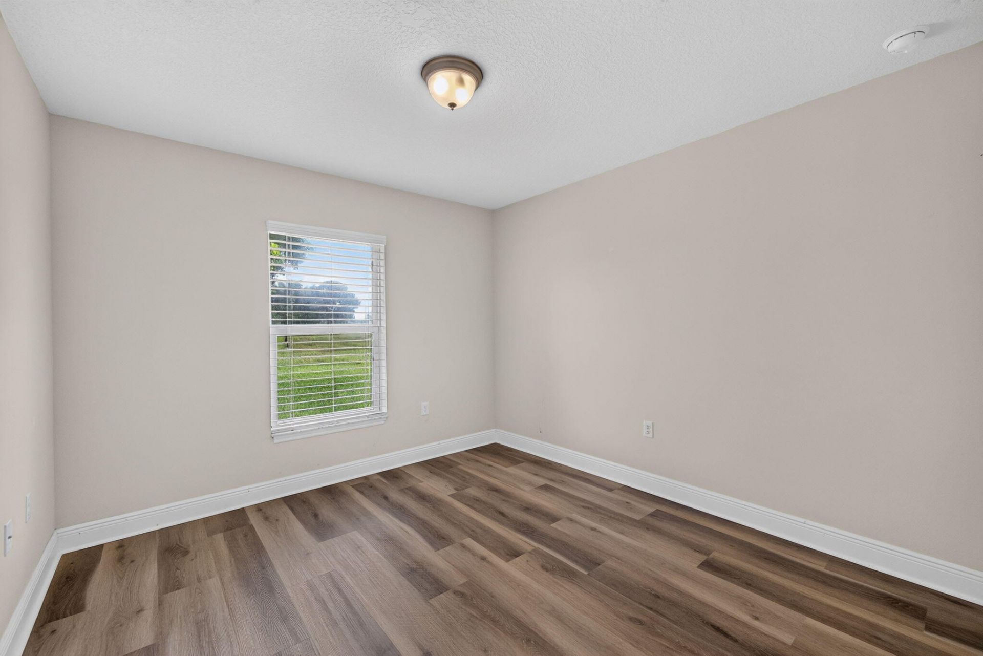 5852 NW Ethel Court, Port Saint Lucie, FL 34986 Photo