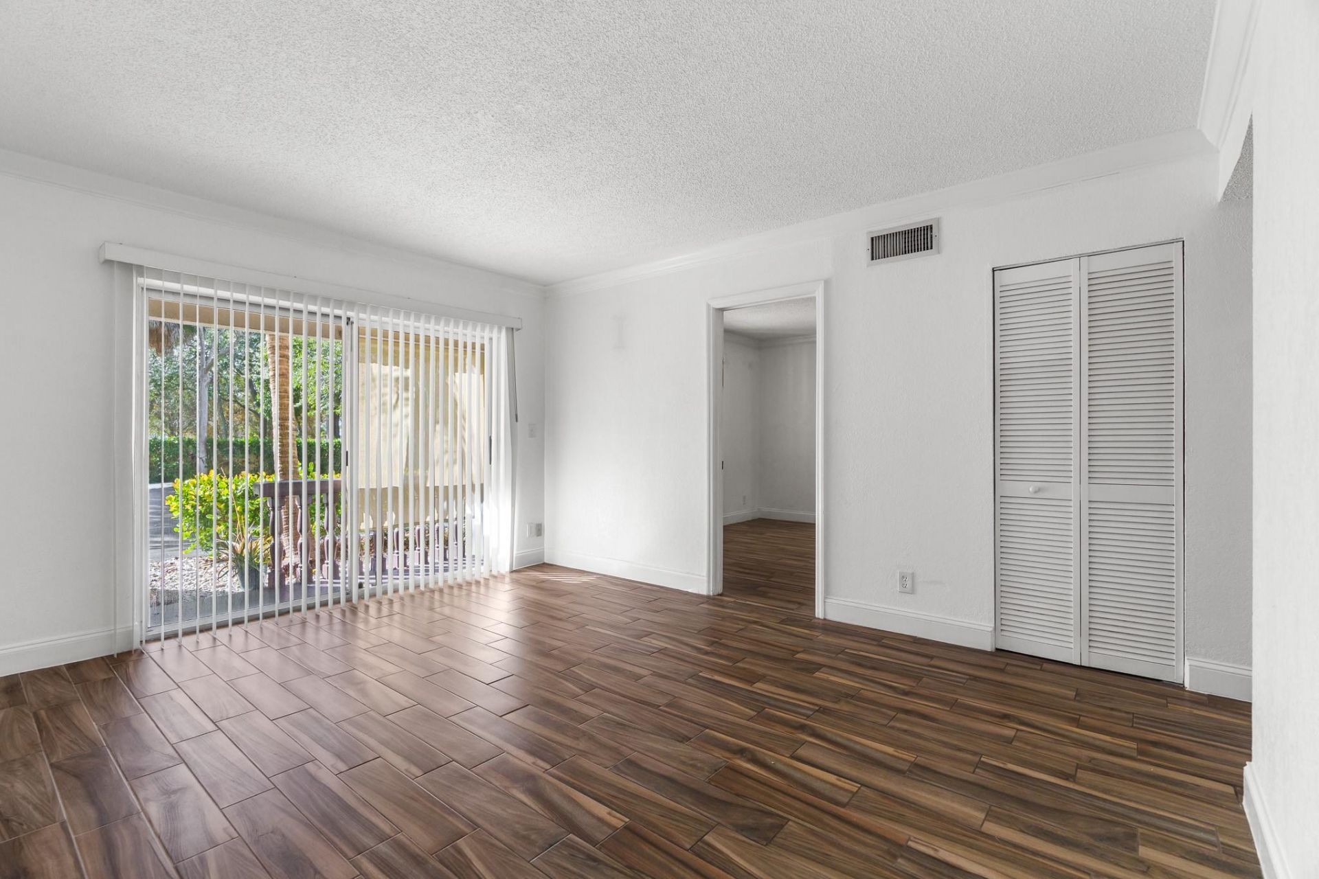 6181 NW 57th Street, Unit 107, Tamarac, FL 33319 Photo
