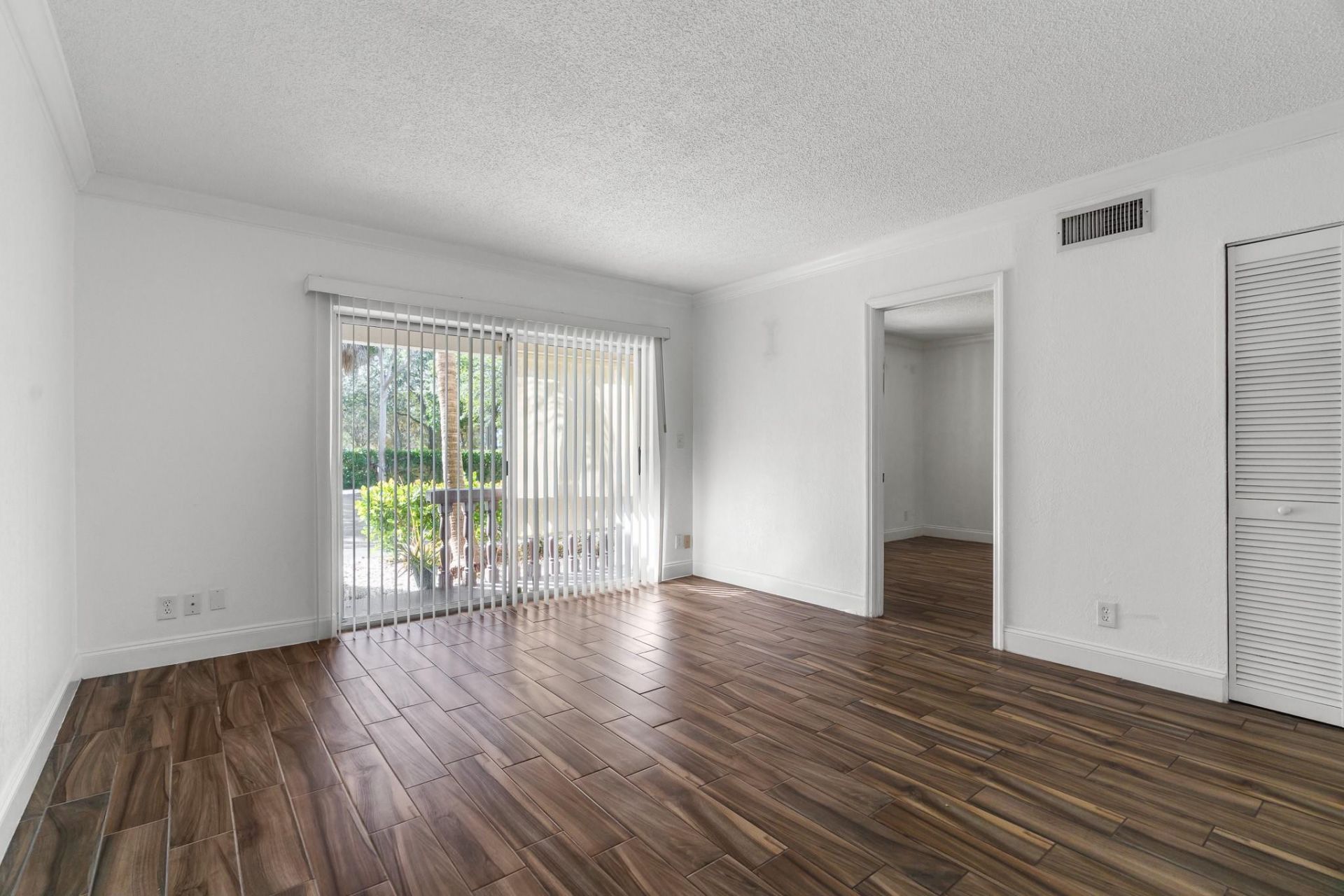 6181 NW 57th Street, Unit 107, Tamarac, FL 33319 Photo