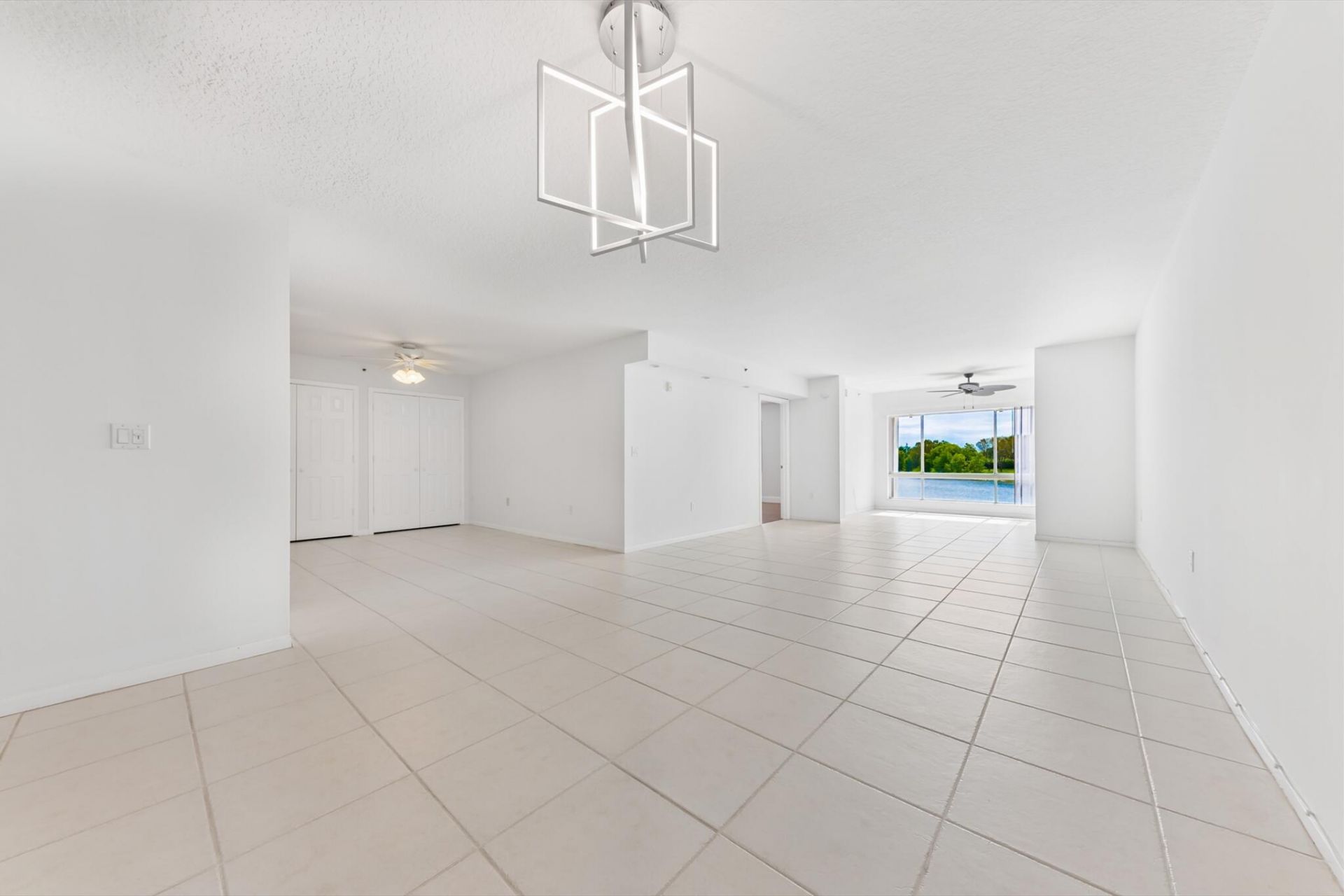 5842 Crystal Shores Drive, Unit 205, Boynton Beach, FL 33437 Photo